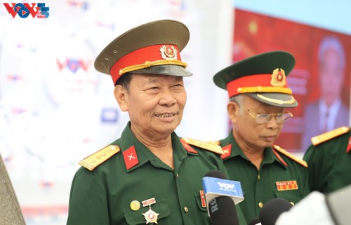 Exhibition “80-year journey of Independence-Freedom-Happiness” draws public interest - ảnh 3