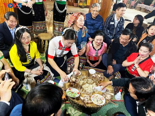 Hoa Tien village, an appealing tourism destination in western Nghe An - ảnh 2