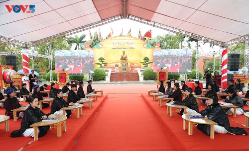 Spring festivals celebrate Year of the Fire Horse - ảnh 3