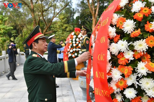 Border bonds strengthened through Vietnam–China defense friendship exchange - ảnh 3