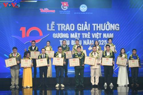 10 Outstanding Young Faces of 2025 honored - ảnh 1