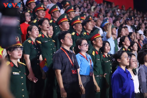 Quân đội Lào và Campuchia tổng hợp luyện diễu binh cùng Việt Nam tại TP.HCM - ảnh 13