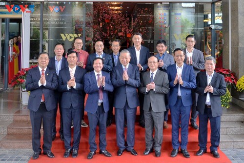 Tổng Bí thư Tô Lâm: Tiếng nói Việt Nam đi cùng vận mệnh dân tộc - ảnh 13