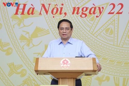 加快公共投资资金到位，实施重点项目，拆除危旧房 - ảnh 1