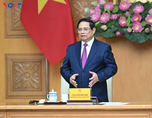 Vietnam strebt an, bis 2026 die erste Halbleiterchip-Fabrik in Betrieb zu nehmen - ảnh 1