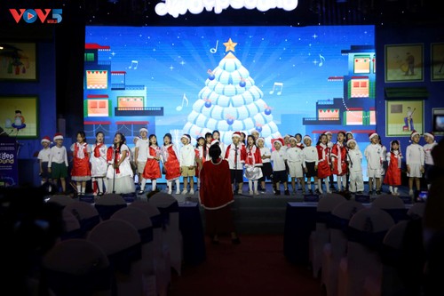 „Ha Noi Dep Sound“: Kreatives Tourismusprodukt belebt das nächtliche Stadtleben - ảnh 1