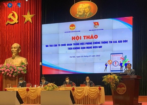 Hội thảo “Vai trò của tổ chức Đoàn trong việc phòng chống tin giả, xấu độc trên không gian mạng hiện nay" - ảnh 1