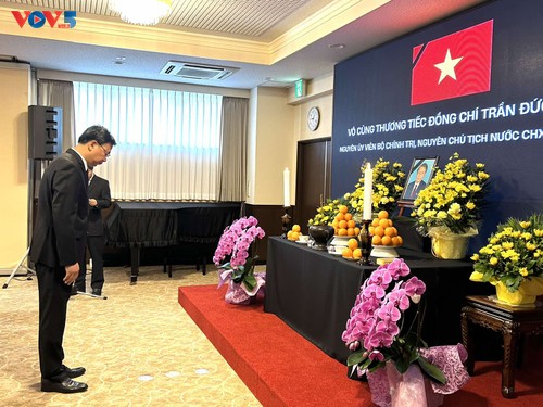Lễ viếng và mở sổ tang nguyên Chủ tịch nước Trần Đức Lương tại Nhật Bản - ảnh 1