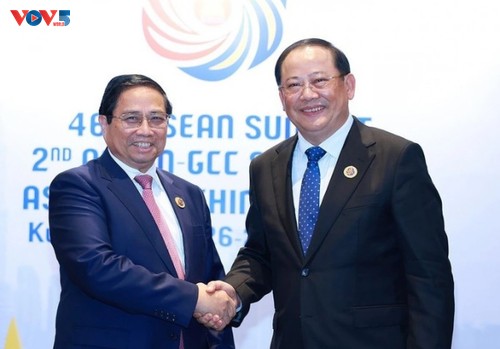 Thúc đẩy triển khai 02 dự án kết nối giao thông quan trọng giữa Việt Nam với Lào - ảnh 1