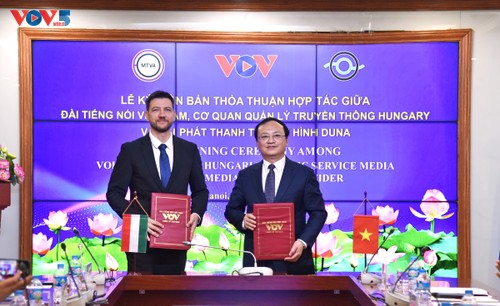 Đài Tiếng nói Việt Nam ký thoả thuận hợp tác với Cơ quan quản lý truyền thông và Đài Phát thanh truyền hình Duna Hungary - ảnh 2