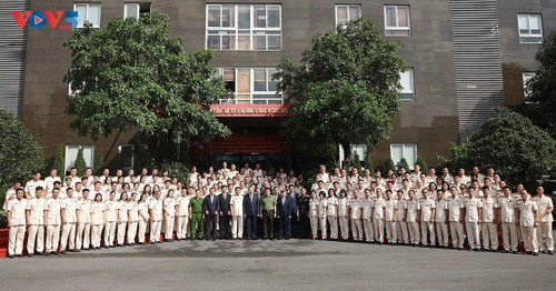 Tổng Bí thư Tô Lâm: Công an làm nòng cốt trong sự nghiệp bảo vệ an ninh, trật tự - ảnh 2