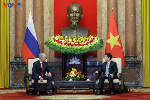 Tổng Bí thư Tô Lâm, Chủ tịch nước Lương Cường, Thủ tướng Phạm Minh Chính tiếp Chủ tịch Đuma Quốc gia Nga  - ảnh 2