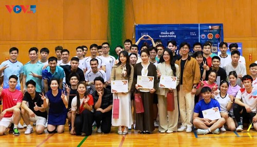 Nhật Bản: Sôi động Giải Cầu lông Đồng đội “Kyoto Smash Cup 2025 – Chiến đội tranh hùng” - ảnh 1