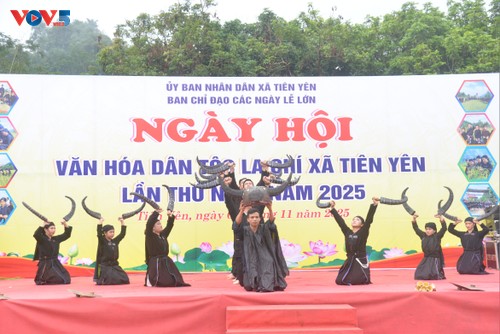 Ngày hội văn hóa dân tộc La Chí: Ước mơ về cuộc sống no ấm, hạnh phúc và tình yêu quê hương, đất nước - ảnh 1