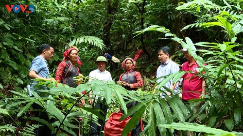 Đồng bào các dân tộc ở Lai Châu hướng về Đại hội XIV của Đảng - ảnh 2