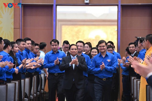 PM outlines “5 proactiveness” for sci-tech, innovation during talks with youth  - ảnh 1