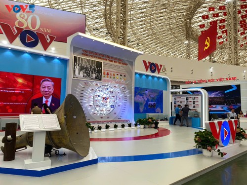 National achievements exhibition ready to welcome visitors  - ảnh 1