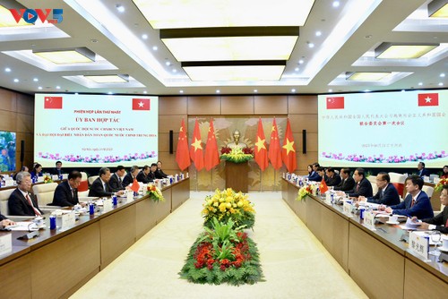 Vietnam, China boost parliamentary cooperation as important pillar of relations - ảnh 2