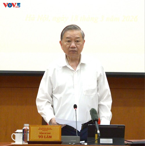 Party leader urges strategic technology development  - ảnh 2