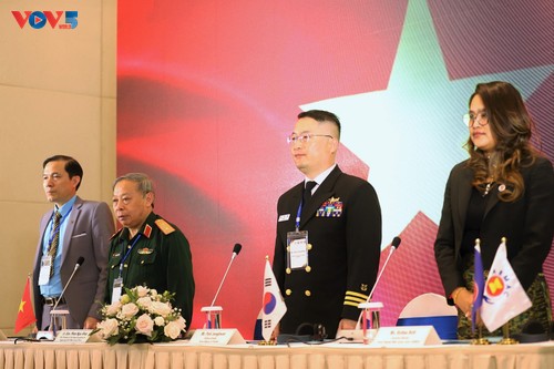 Việt Nam và các tổ chức quốc tế tăng cường hợp tác trong lĩnh vực hỗ trợ nạn nhân bom mìn sau chiến tranh  - ảnh 3