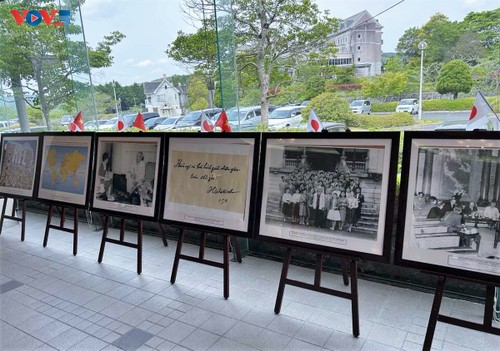 Kỷ niệm 135 năm Ngày sinh Chủ tịch Hồ Chí Minh tại nhiều quốc gia  - ảnh 12