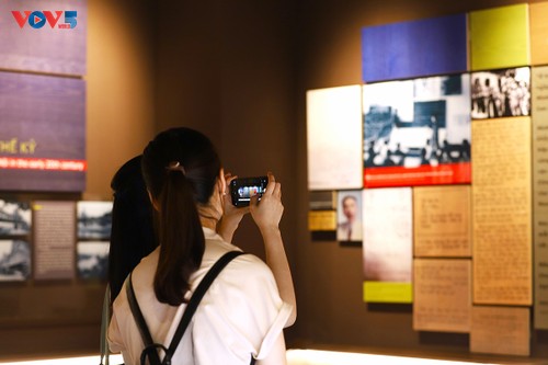 Hành trình 100 năm báo chí Việt: Ký ức sống động tại Bảo tàng Báo chí Việt Nam - ảnh 20