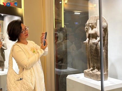 Các sự kiện văn hoá nổi bật trong tuần qua ảnh - ảnh 9