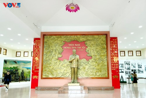Nhà trưng bày “Vĩ tuyến 17 và khát vọng thống nhất”: Tri ân quá khứ, gìn giữ hòa bình hôm nay - ảnh 2
