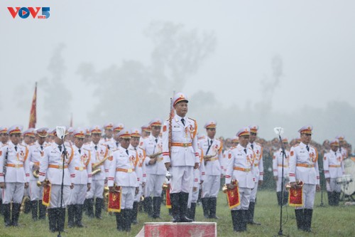 Những bước đi hiên ngang mang niềm tự hào dân tộc - ảnh 1