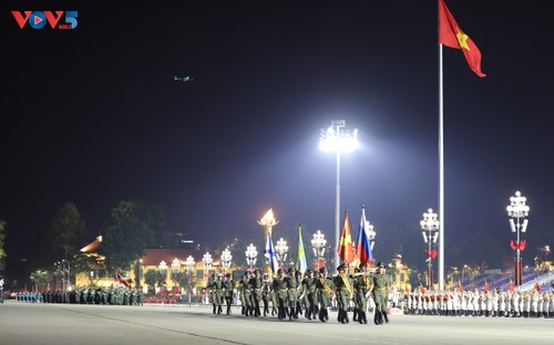 Trực tiếp: Tổng duyệt cấp Nhà nước diễu binh, diễu hành 80 năm Quốc khánh - ảnh 4