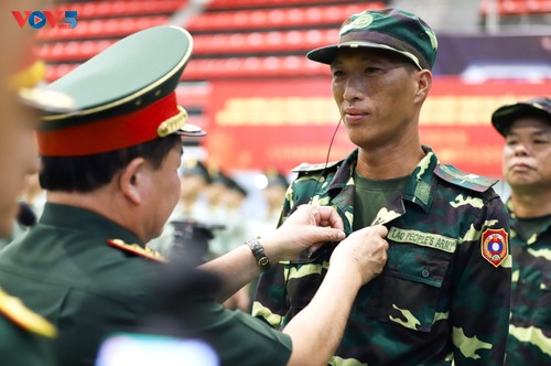 Bộ Quốc phòng gặp mặt quân nhân của 4 đoàn quân đội nước ngoài tham gia diễu binh - ảnh 6