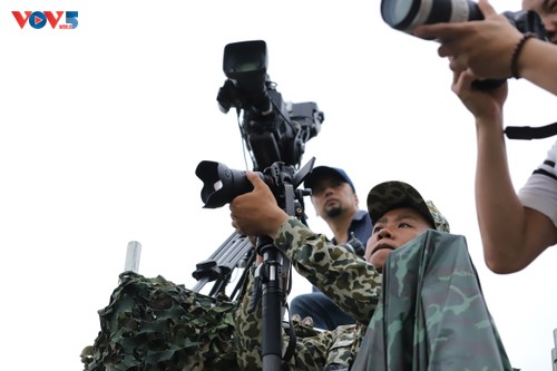 Khoảnh khắc phía sau ống kính: Nhà báo và 80 năm Quốc khánh - ảnh 17