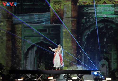 Lễ hội Văn hóa Thế giới lần thứ nhất rực rỡ khai màn tại Hà Nội - ảnh 18