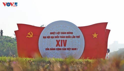 Thủ đô Hà Nội rợp cờ hoa hướng về Đại hội XIV của Đảng - ảnh 9