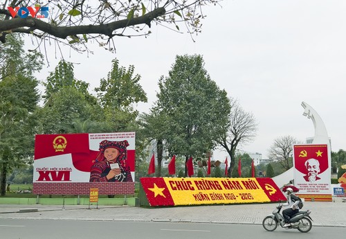 Rạng rỡ sắc màu “Ngày hội của non sông” trên mọi miền Tổ quốc - ảnh 1