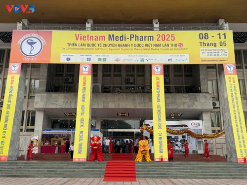 Khai mạc Triển lãm quốc tế chuyên ngành Y dược Việt Nam lần thứ 32 - ảnh 1