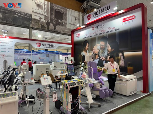 Khai mạc Triển lãm quốc tế chuyên ngành Y dược Việt Nam lần thứ 32 - ảnh 2