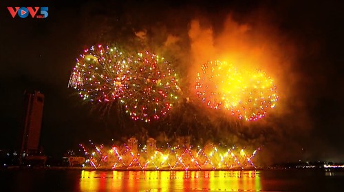 Đêm thứ 2 DIFF 2025- Thăng hoa cùng “Nghệ thuật sáng tạo” - ảnh 1