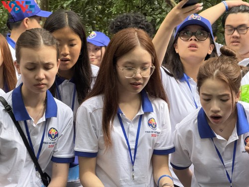 Trại sinh kiều bào Trại hè 2025: nghẹn ngào, tự hào khi “chạm vào” lịch sử dân tộc - ảnh 13