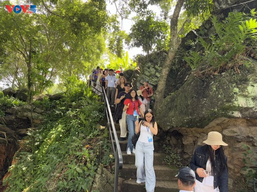  Đoàn Trại hè Việt Nam 2025 trao 70 triệu đồng hỗ trợ hộ nghèo buôn Tuôr B, xã Ea Na, tỉnh Đắk Lắk - ảnh 11