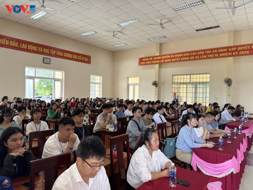  Đoàn Trại hè Việt Nam 2025 trao 70 triệu đồng hỗ trợ hộ nghèo buôn Tuôr B, xã Ea Na, tỉnh Đắk Lắk - ảnh 8