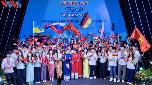 Khai mạc Trại hè Việt Nam 2025 tại Đắk Lắk: Cùng nhau viết tiếp câu chuyện hoà bình - ảnh 12