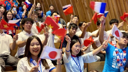 Khai mạc Trại hè Việt Nam 2025 tại Đắk Lắk: Cùng nhau viết tiếp câu chuyện hoà bình - ảnh 7