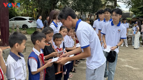 Trại hè Việt Nam 2025 tiếp nối các hoạt động ý nghĩa tại Tây Nguyên - ảnh 15