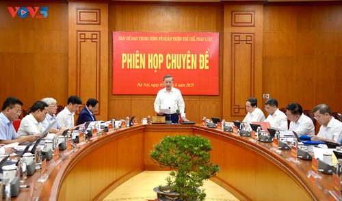 Tổng Bí thư Tô Lâm: Nhanh chóng xử lý những điểm nghẽn về thể chế, pháp luật - ảnh 1