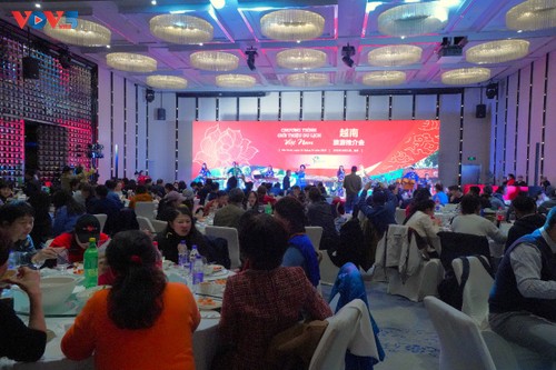 Quảng bá hình ảnh đất nước Việt Nam thân thiện, mến khách tới bạn bè Trung Quốc - ảnh 1
