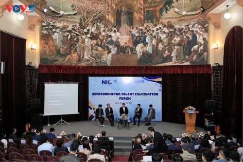Đài Loan (Trung Quốc) sẵn sàng đồng hành cùng Việt Nam trong đào tạo nhân lực bán dẫn - ảnh 1