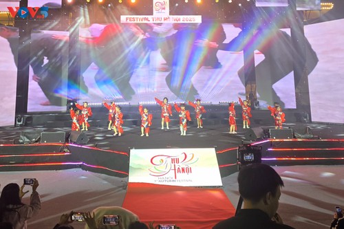 Festival Thu Hà Nội ấn tượng và cảm xúc - ảnh 1