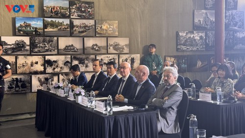 Bế mạc Biennale Photo Hanoi '25, dấu ấn nghệ thuật thị giác - ảnh 3