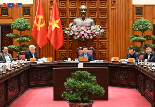 Xây dựng chính sách vượt trội, cạnh tranh để thí điểm một số khu thương mại tự do - ảnh 2